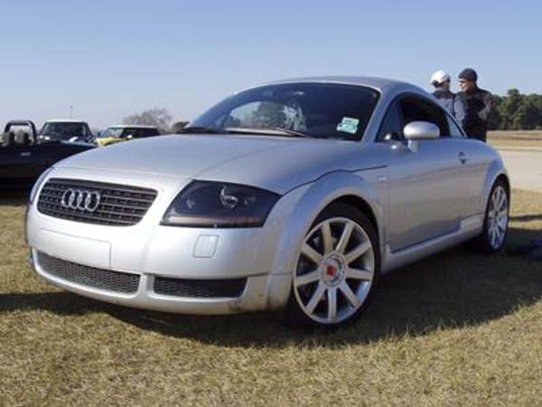 Sliver Audi TT